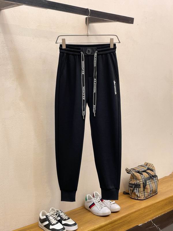 Moncler Sweatpants Mens ID:20261003-203